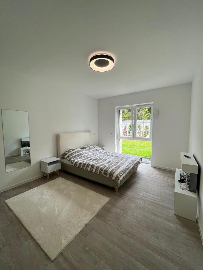 Luxurioeses Apartment Fuer 4 Personen, Neubau, Parkplatz Free Bochum Exterior foto